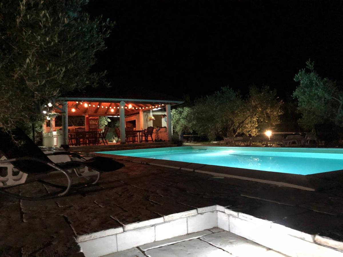 Marazul Apartments Povljana Εξωτερικό φωτογραφία