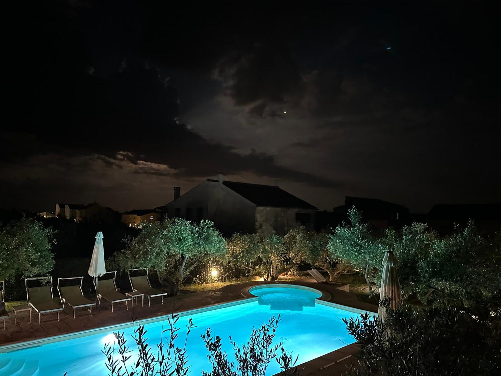 Marazul Apartments Povljana Εξωτερικό φωτογραφία