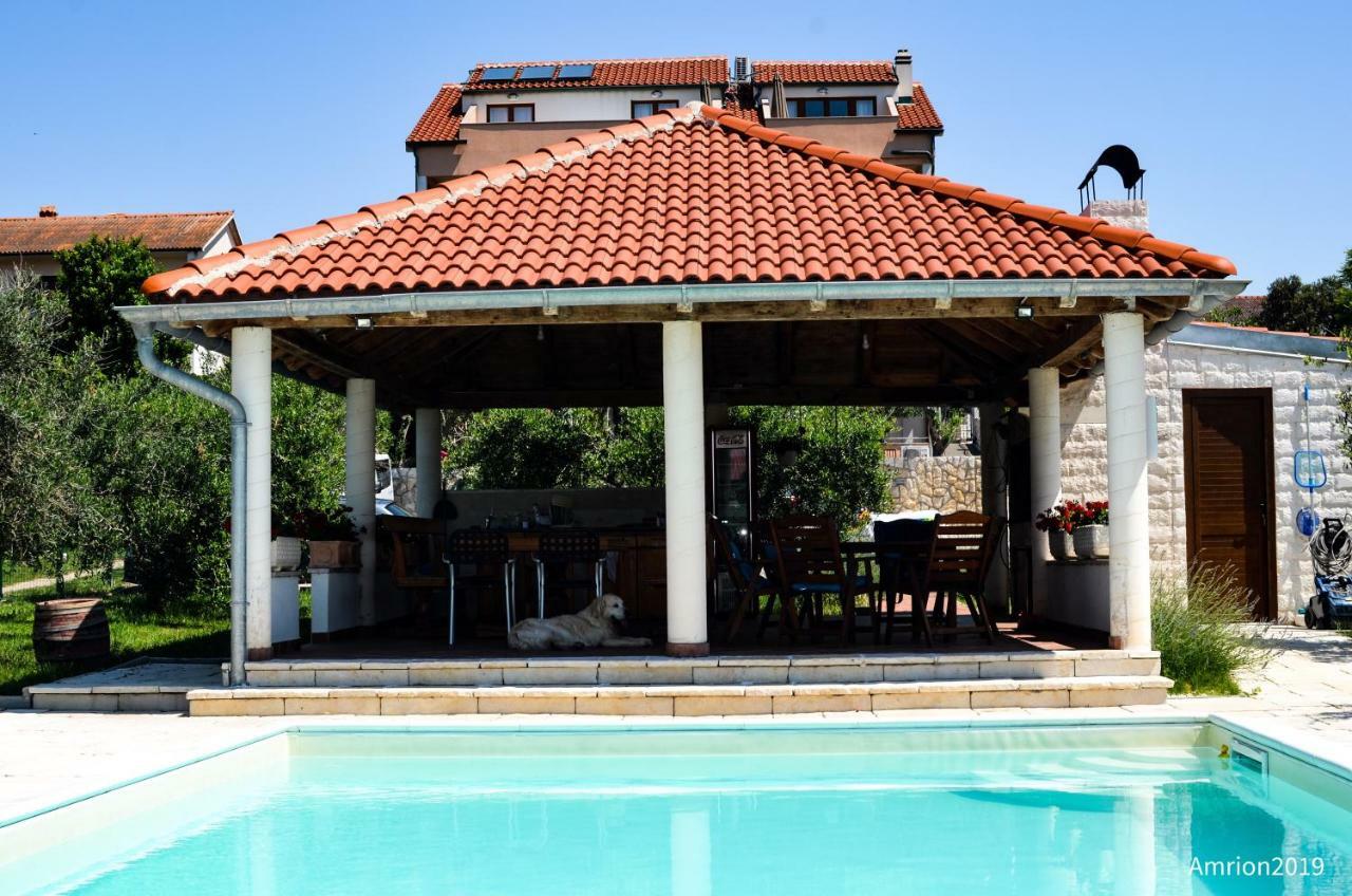 Marazul Apartments Povljana Εξωτερικό φωτογραφία